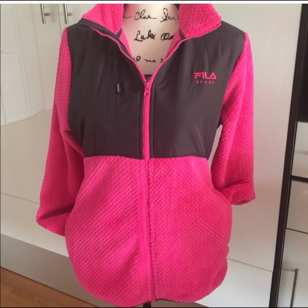PINK FILA SPORT JACKET!!